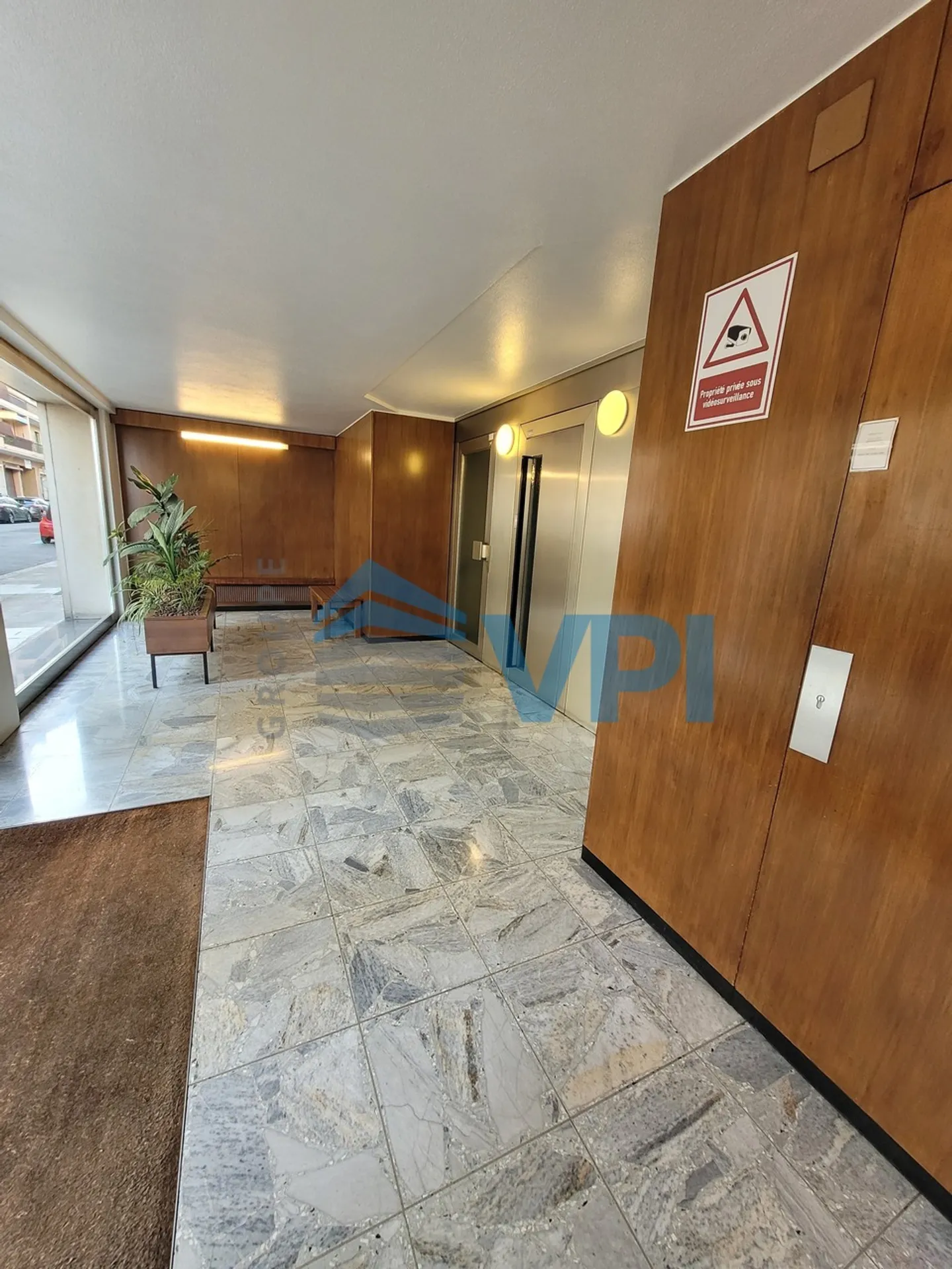 Appartamento in affitto - Foto 2 di 10
