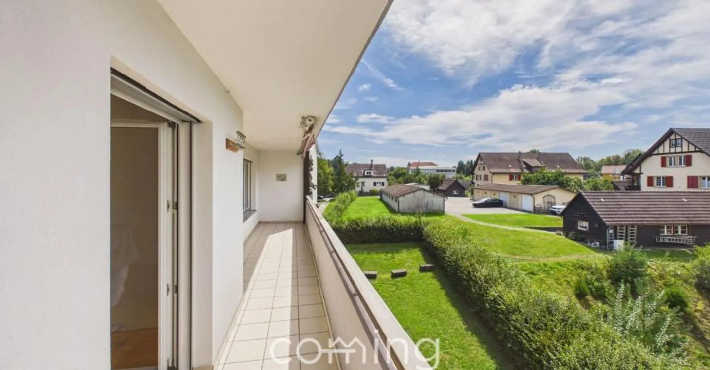 Appartement de 4,5 pièces modernisé à Riedholz avec vue sur la montagne et balcon - Photo 11 sur 11