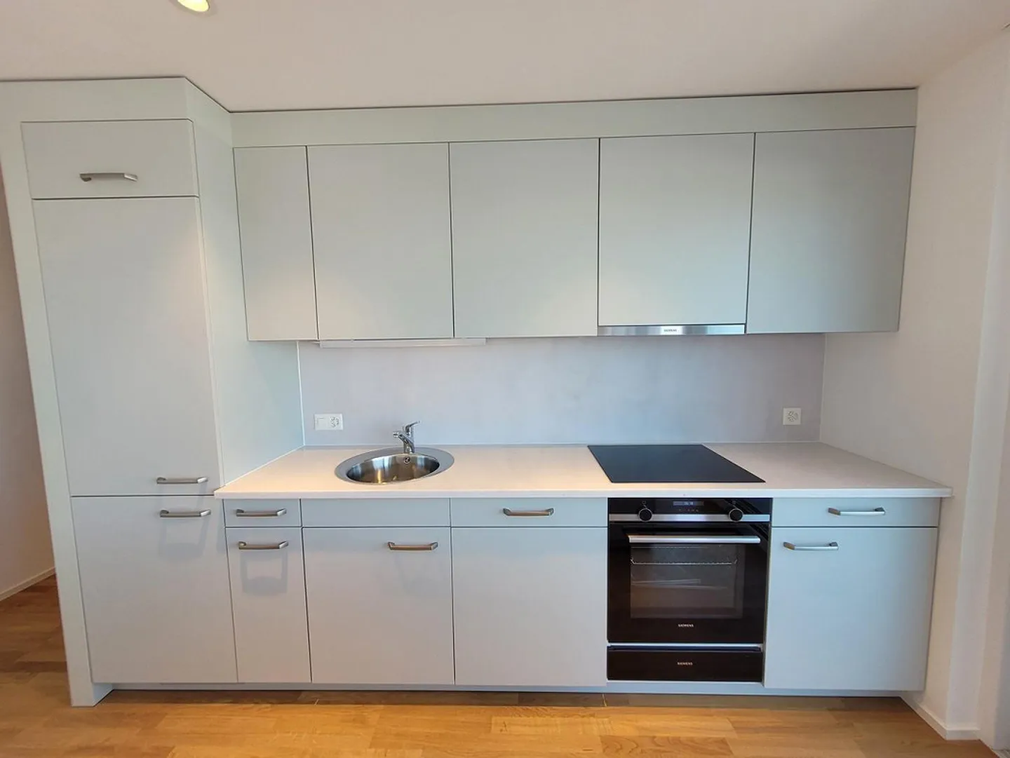 4.5 Zimmer-Attika-Wohnung mit Weitsicht bis zum See - Foto 6 von 13