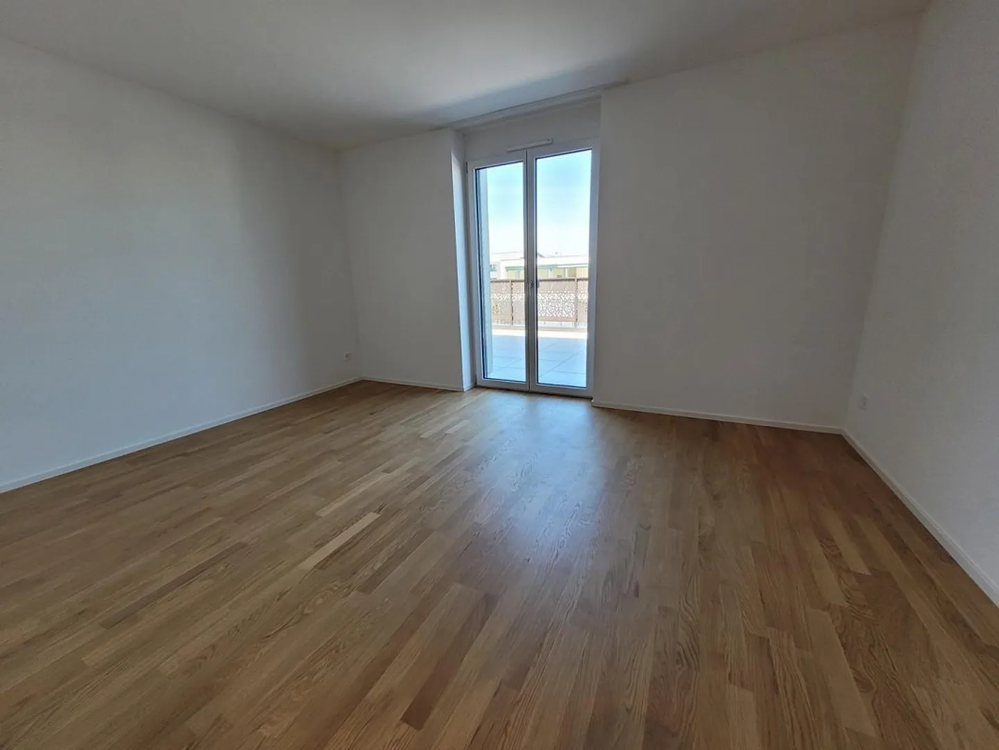4.5 Zimmer-Attika-Wohnung mit Weitsicht bis zum See - Foto 13 von 13