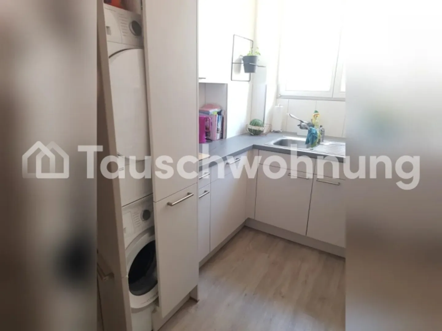 Scambio appartamento 4 stanze a Zurigo 11 contro appartamento centrale 3 stanze - Foto 6 di 7