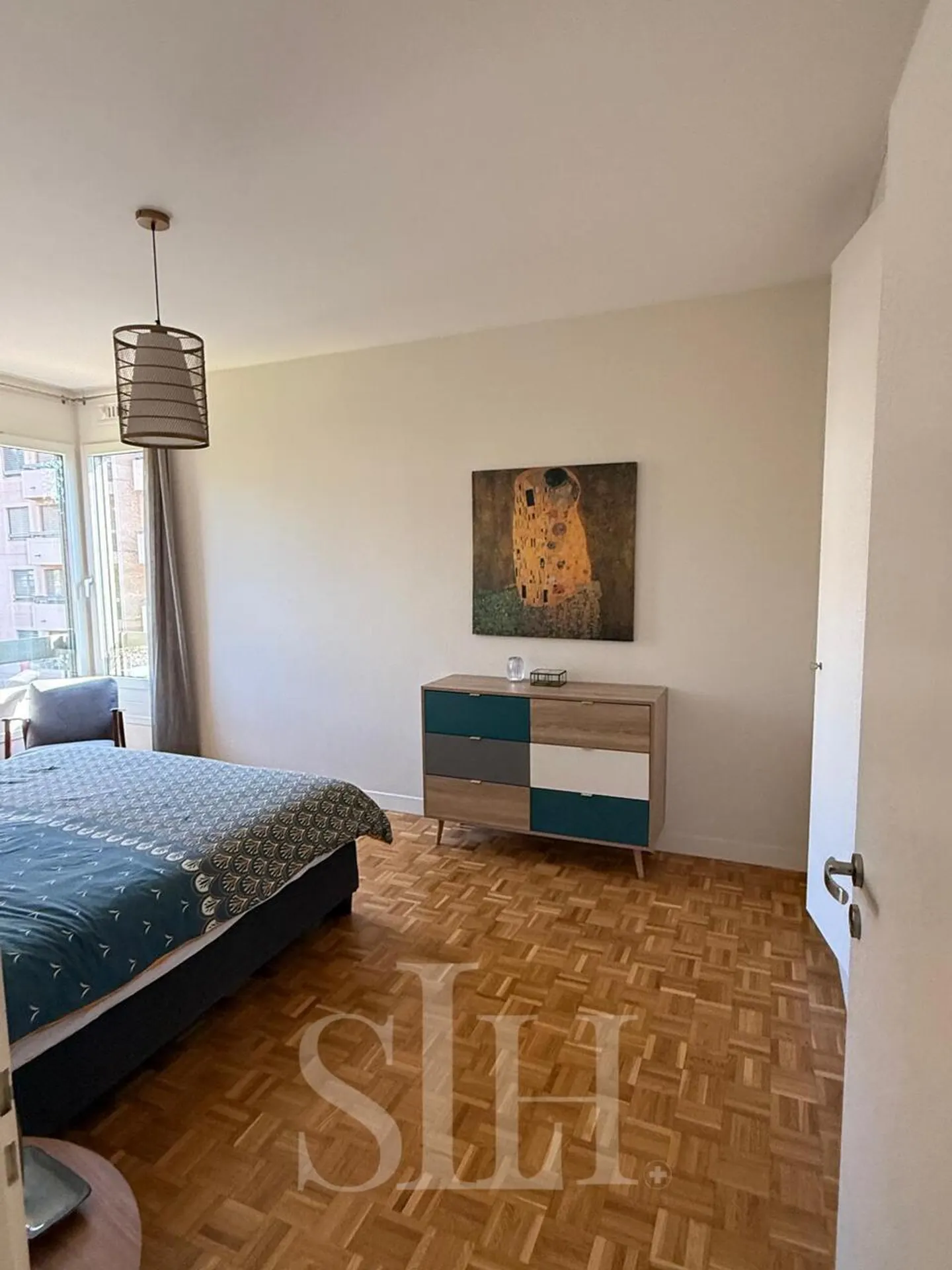 Spacious Family Apartment in Geneva - Photo 5 of 12