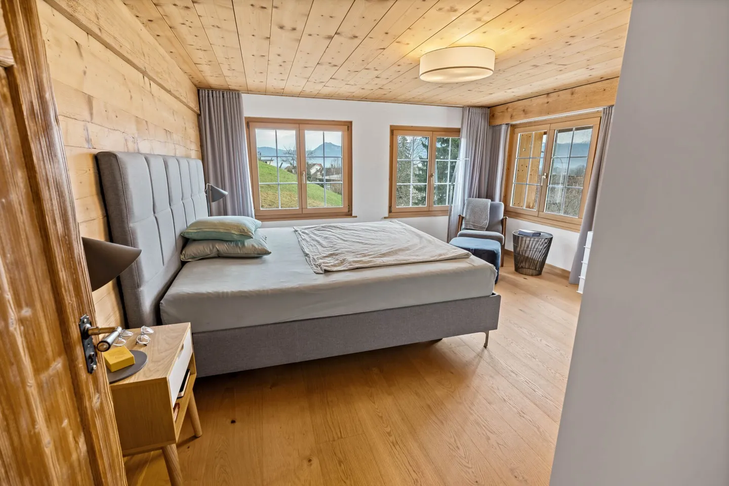 Grosszügige sanierte Liegenschaft mit Studio - Foto 11 von 32