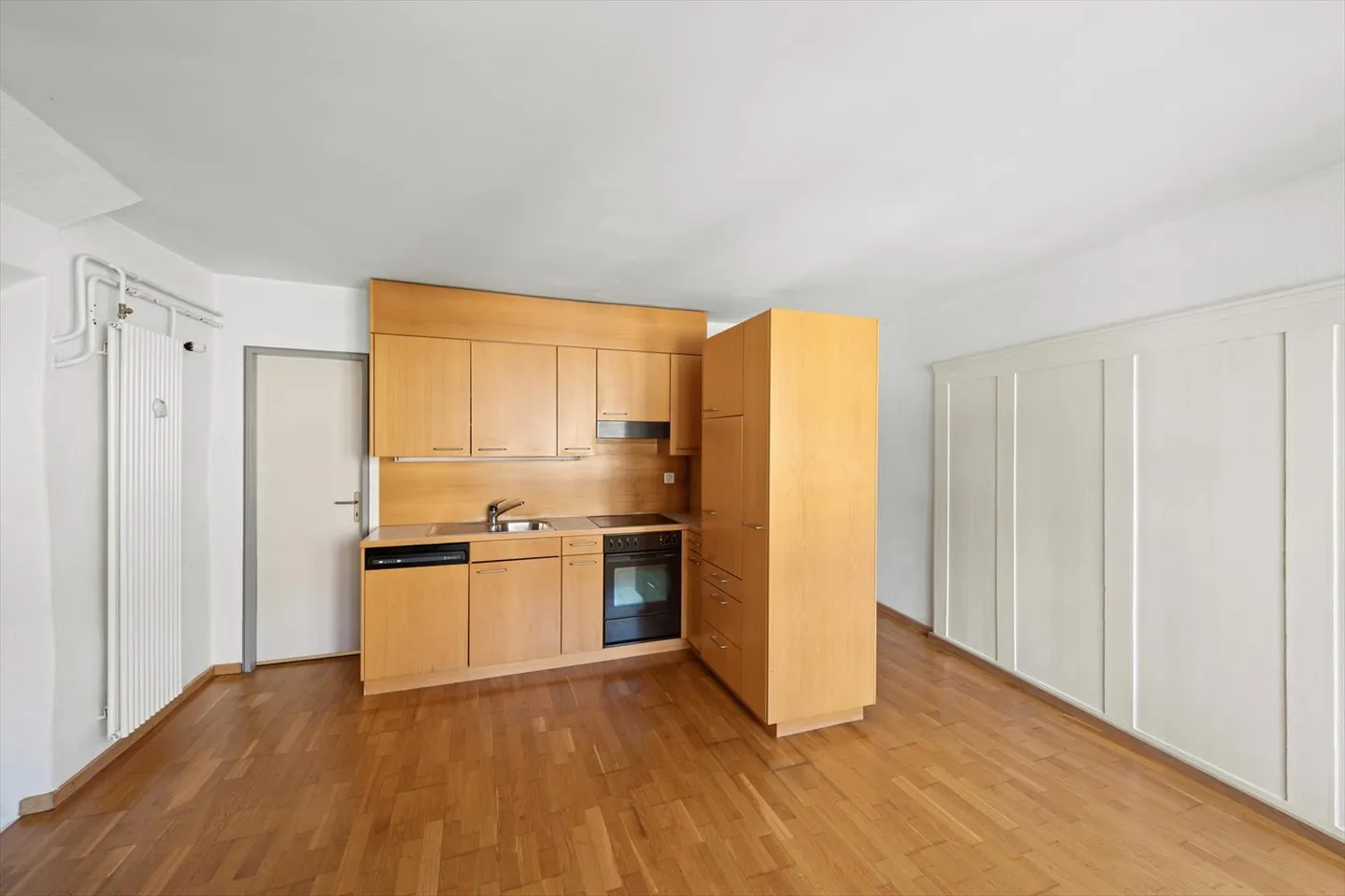 Appartement lumineux de 1,5 pièce au cœur de la vieille ville - Photo 3 sur 4