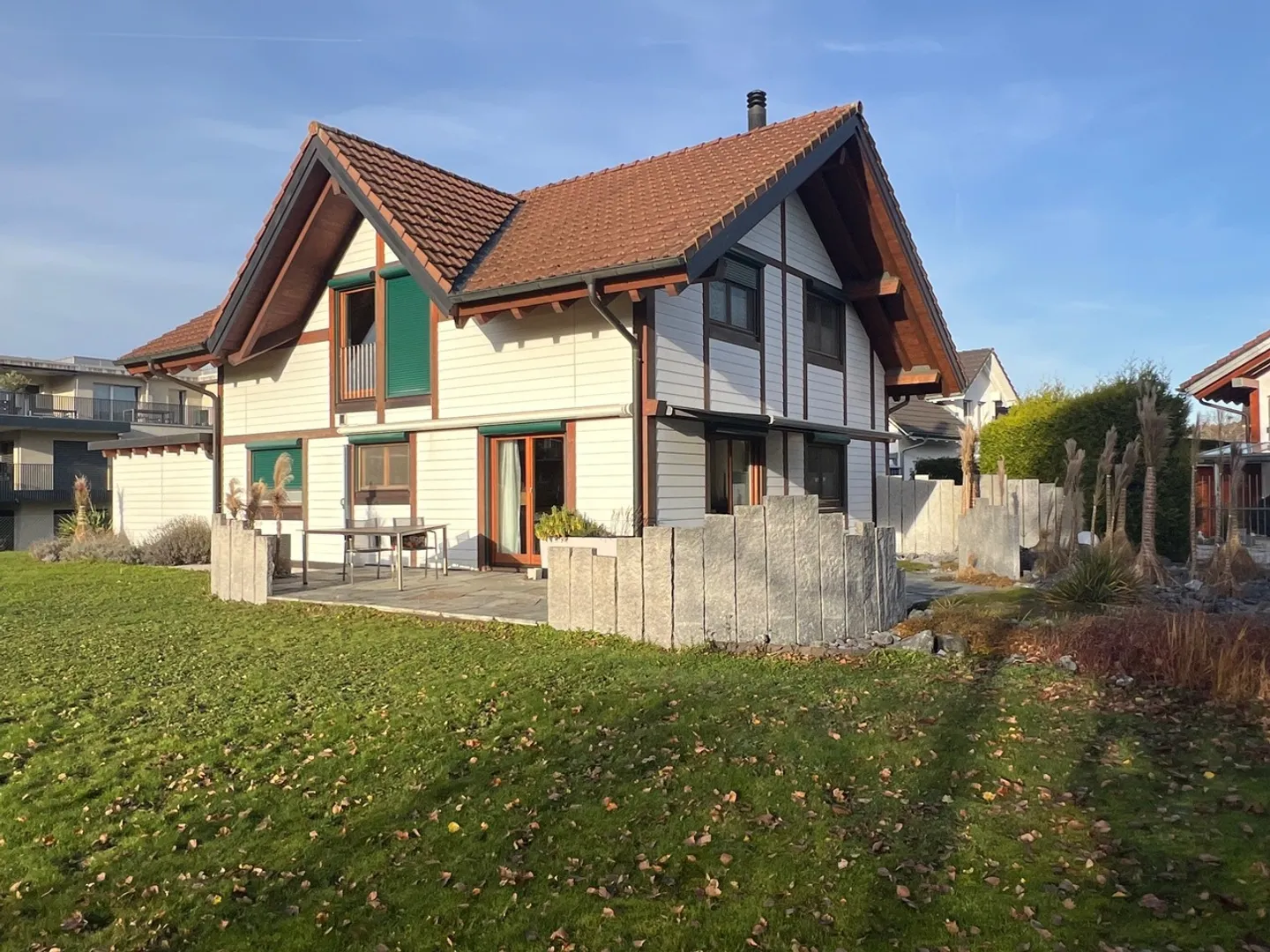 Single house for sale - Photo 1 of 15