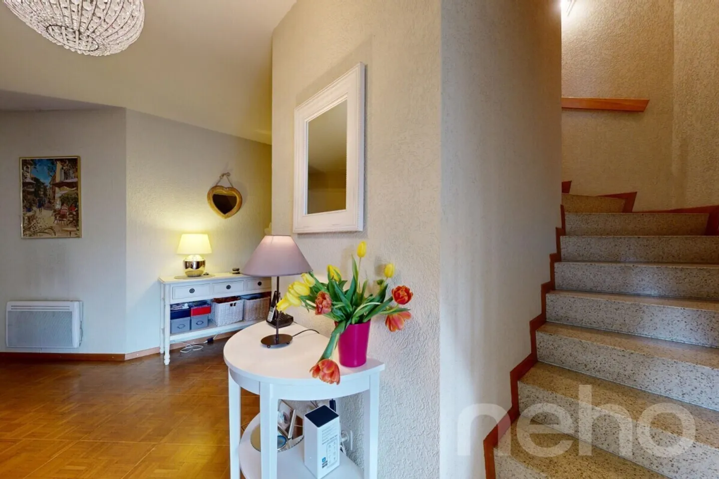 Magnificent family villa with pool and large garden - Photo 9 of 12