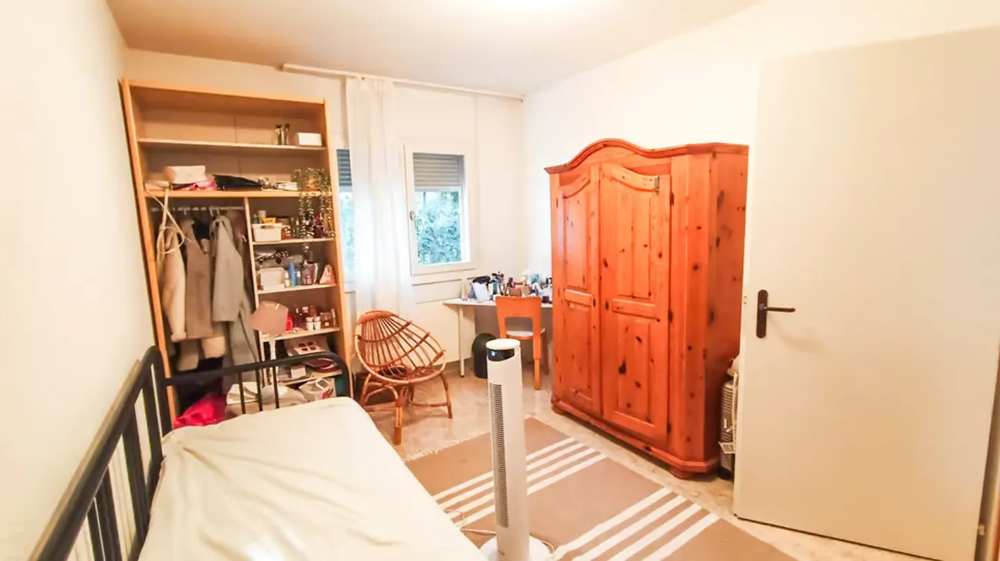Sympathische Doppelhaushälfte mit Ost- und Westterrassen und Garten - Foto 7 von 13