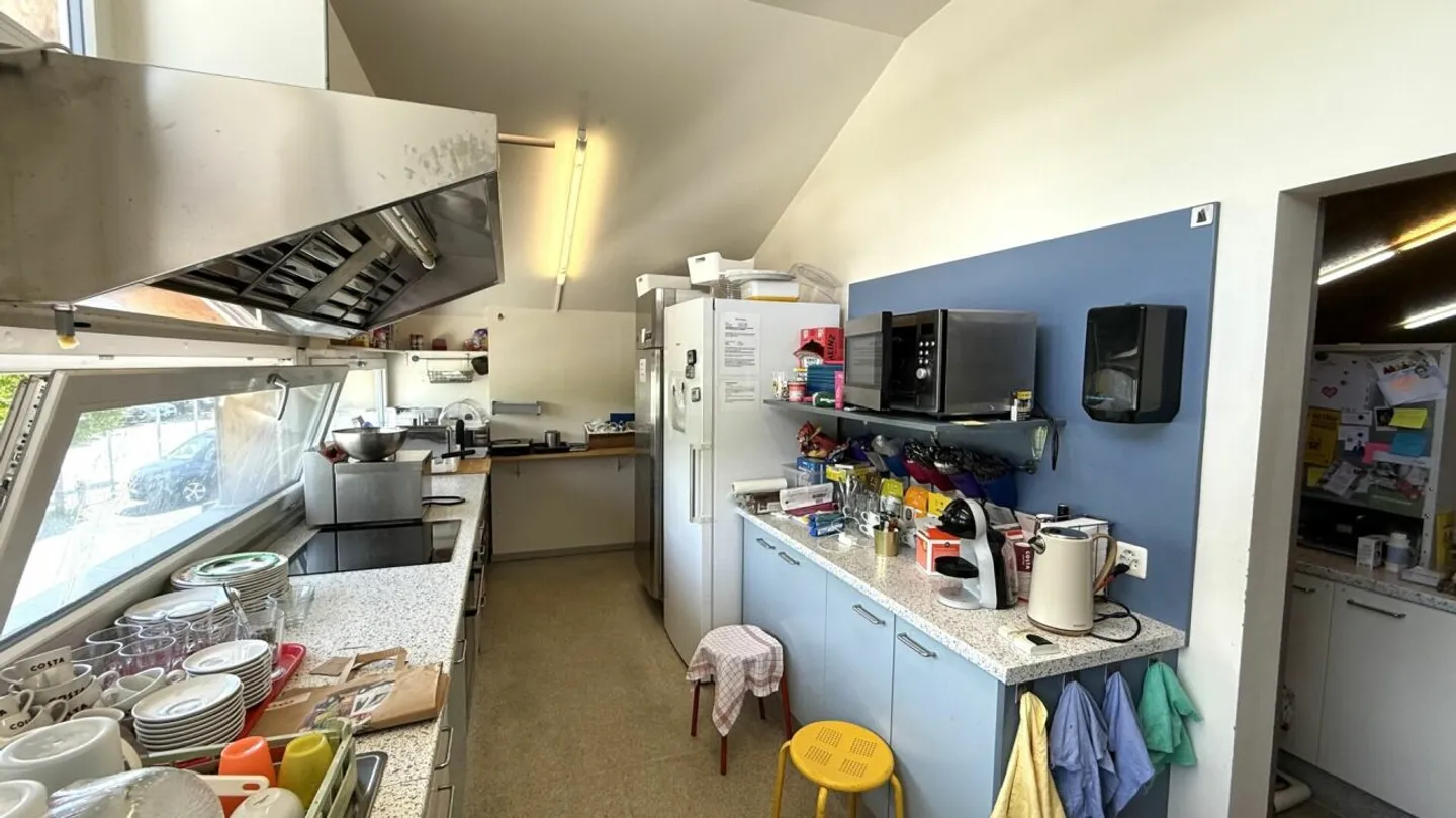 Start Your Own Business - Photo 11 of 14