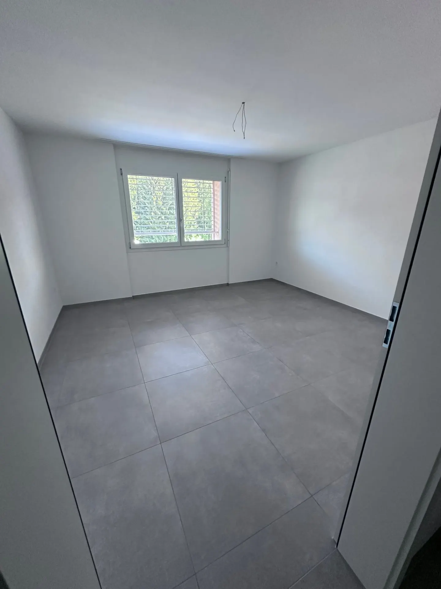 Disponibile immediatamente! - appartamento 3 locali appena ristrutturato con balcone - Foto 4 di 10
