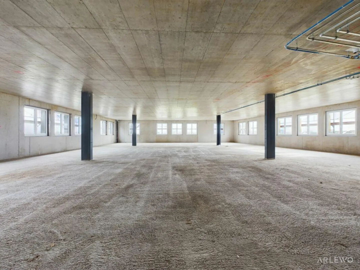 Modernes Gewerbeobjekt in Stans - Foto 3 von 11