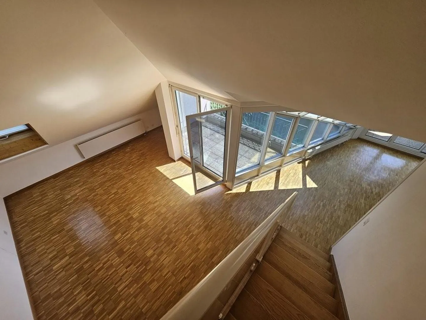 Stunning penthouse apartment in Geneva! - Photo 6 of 12