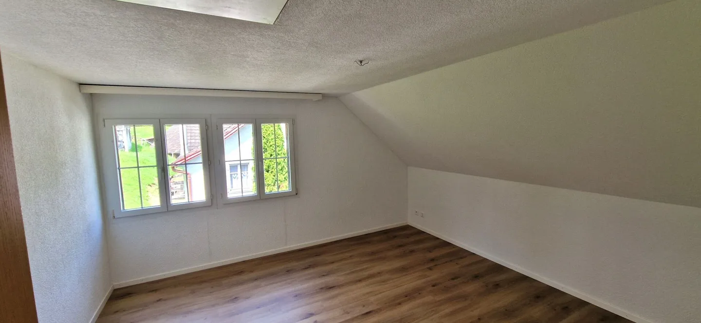 Grosszügige sanierte Liegenschaft mit Studio - Foto 26 von 32