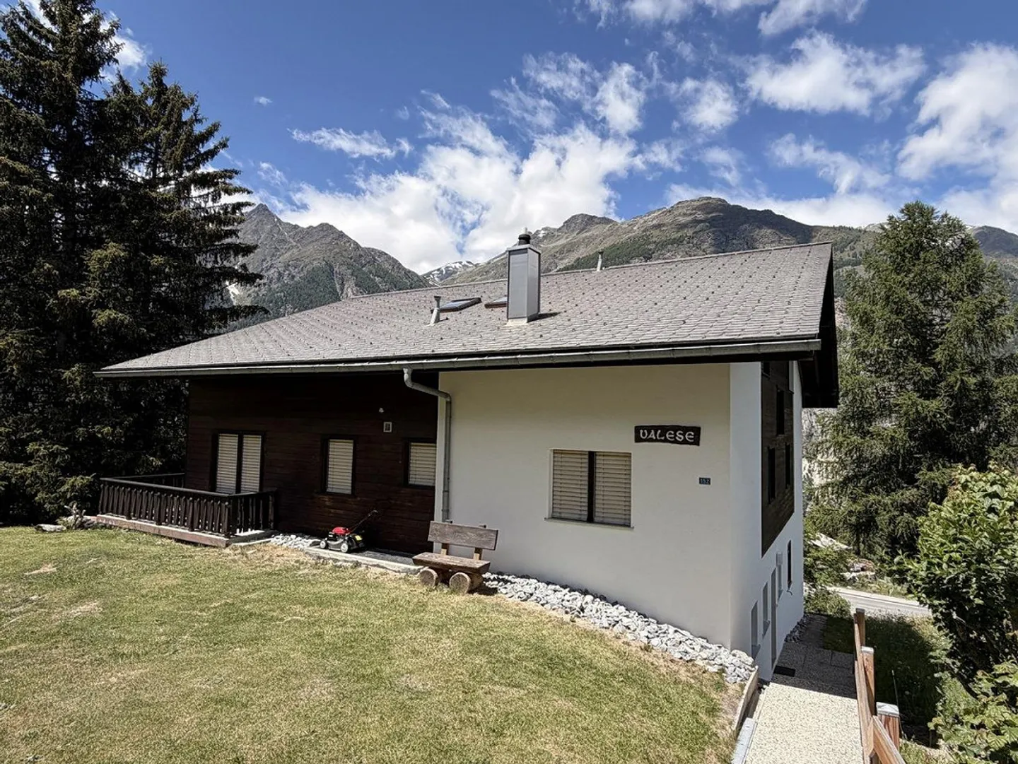 Gemütliche Dachwohnung mit Bergblick - Foto 3 von 10
