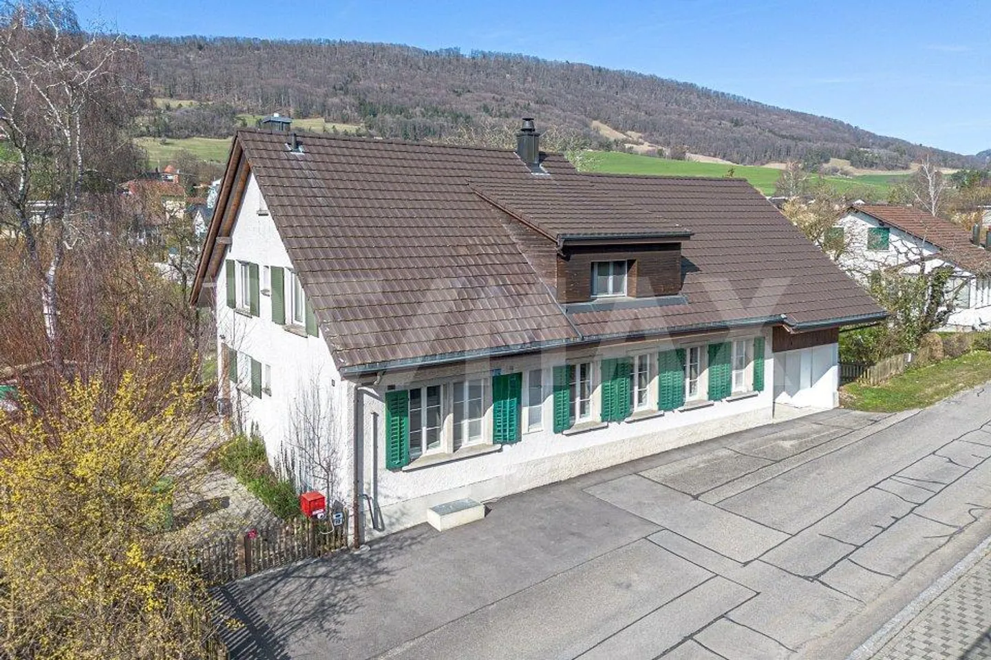 6.5 Room Single Family House in a Quiet Residential Area - Photo 1 of 13