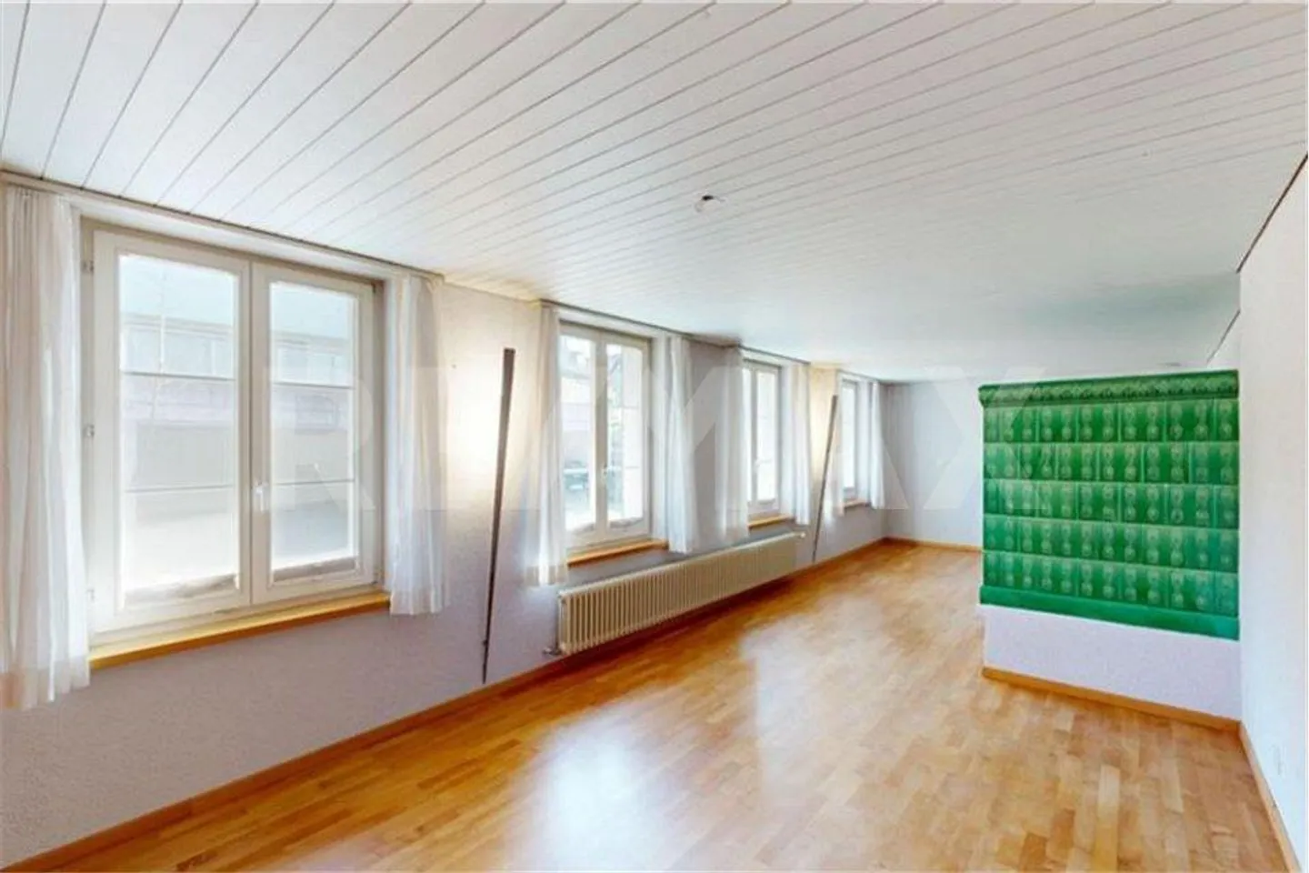 6.5 Room Single Family House in a Quiet Residential Area - Photo 6 of 13