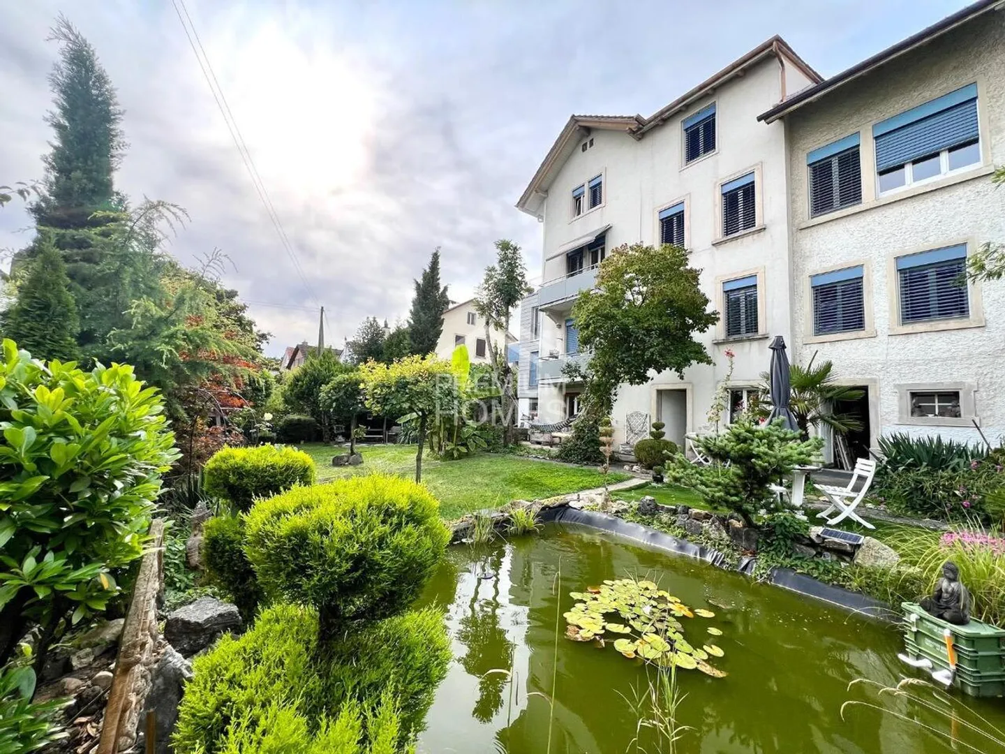 Immeuble résidentiel à vendre - Photo 1 sur 13