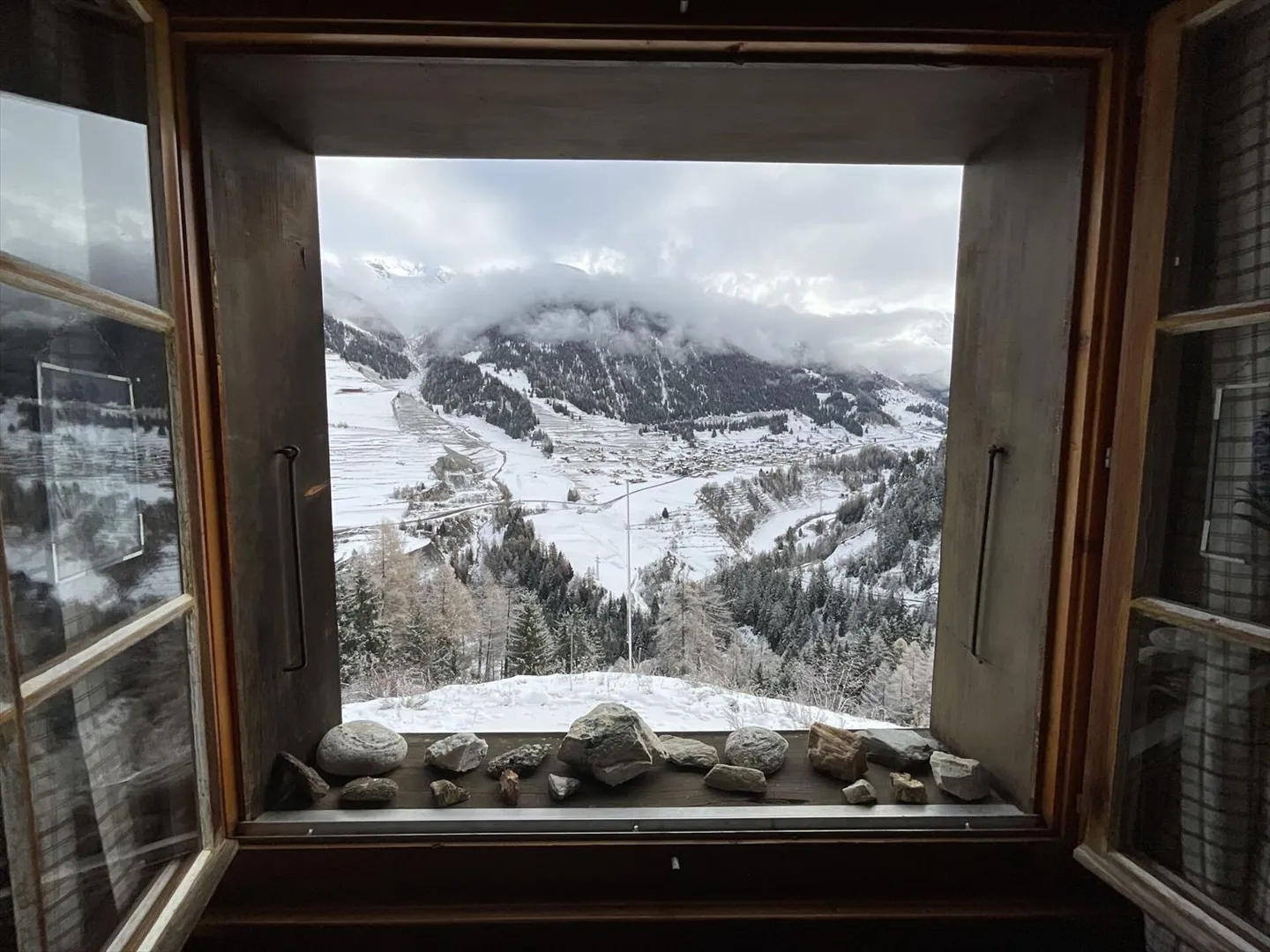 Charmant appartement à vendre dans le village de Liddes - Photo 2 sur 13