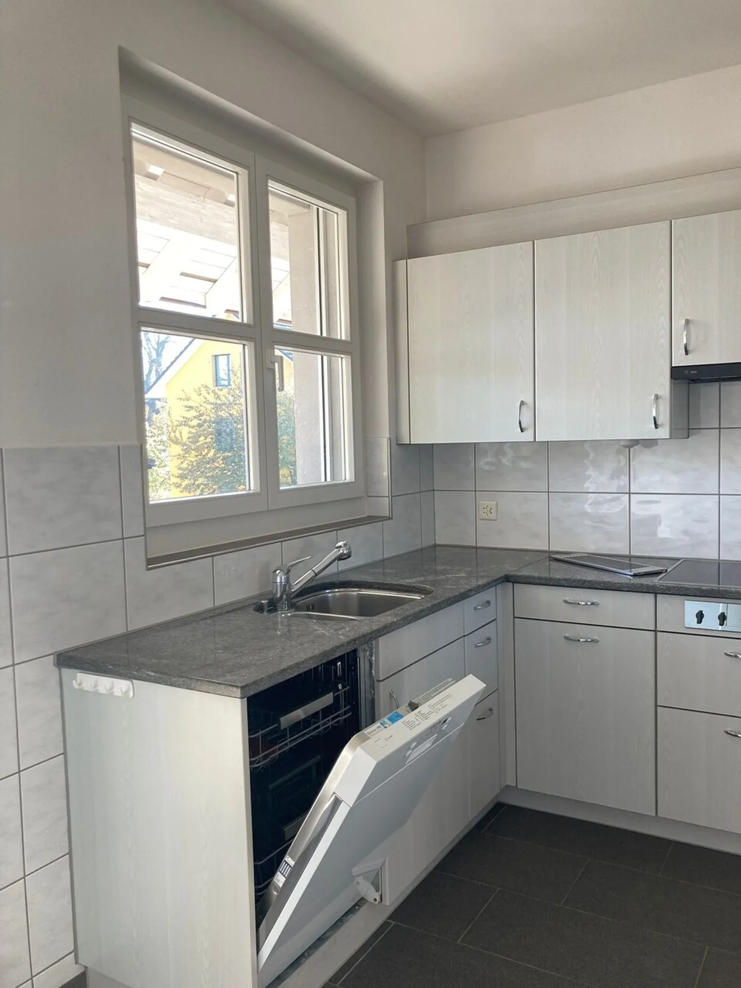 Appartamento in affitto - Foto 4 di 7