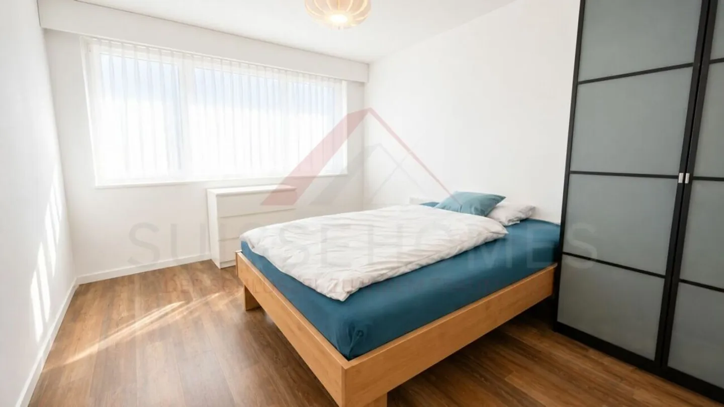 5.5 Rooms for CHF 830,000.- | Modernized, Elevator & Ready to Move In - Photo 11 of 17