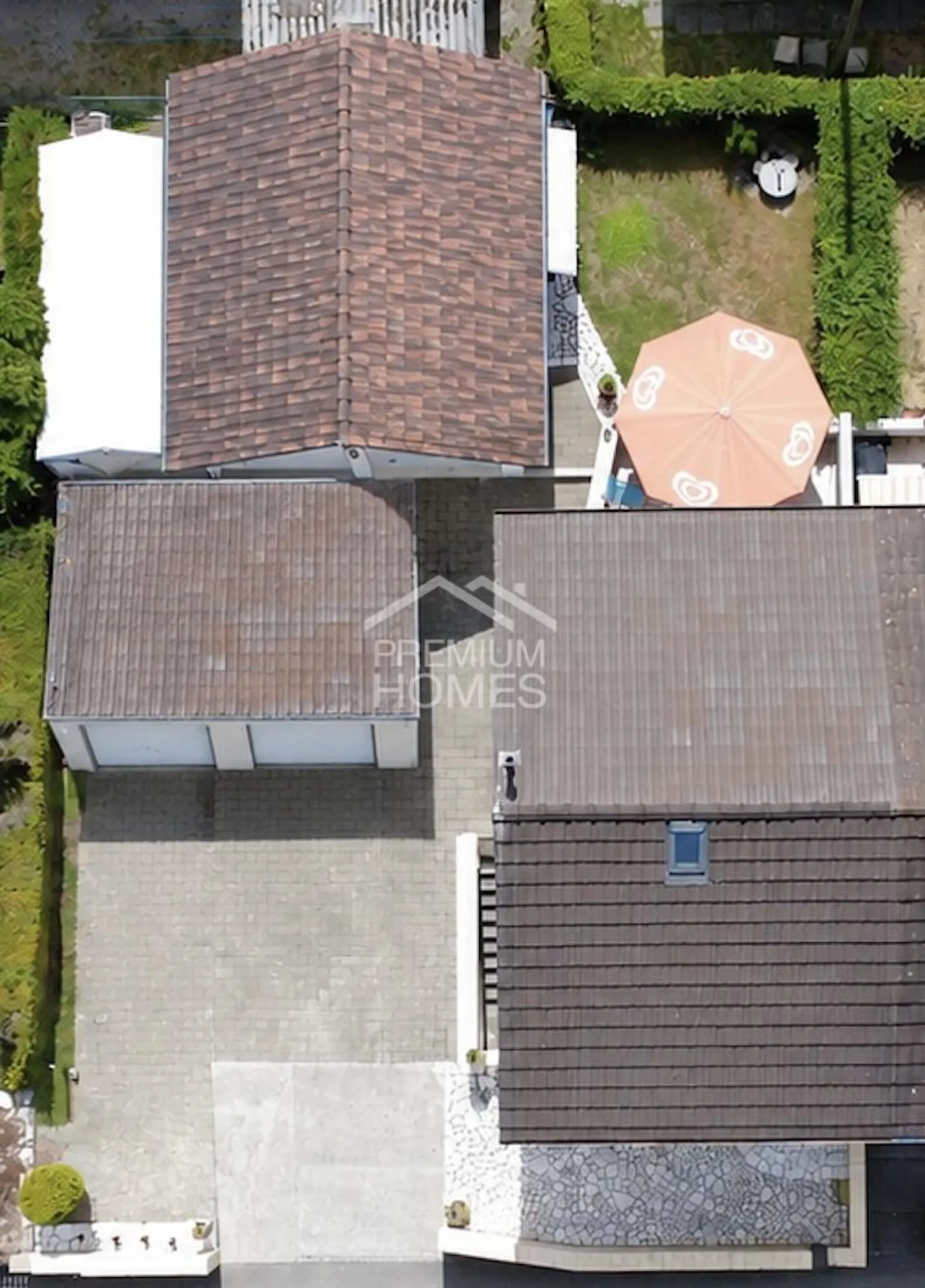 Charming house with sunny garden and expansion potential - Photo 6 of 13