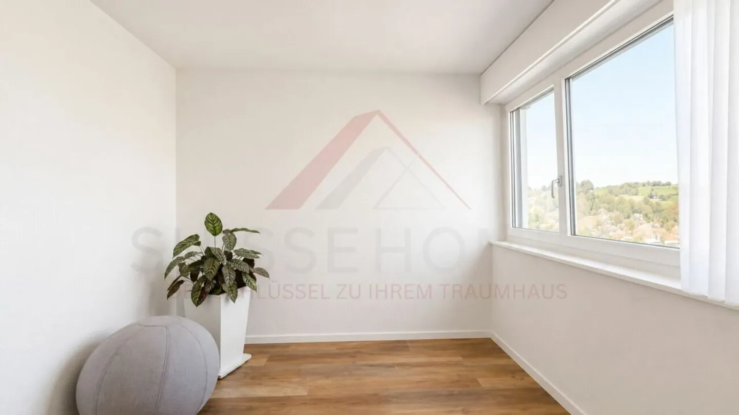 5.5 Rooms for CHF 830,000.- | Modernized, Elevator & Ready to Move In - Photo 13 of 17