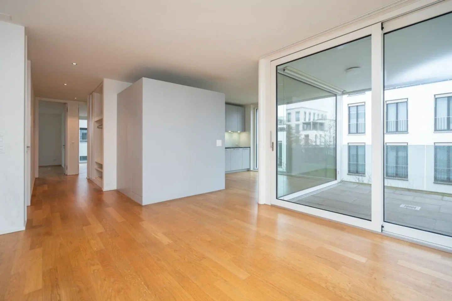 Appartement moderne de 3,5 pièces dans le quartier populaire de Schöngrün - Photo 1 sur 11