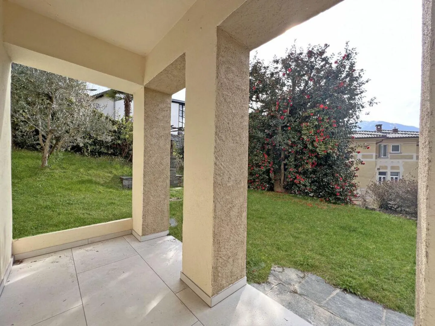 Villa affascinante a Muralto - Foto 9 di 10