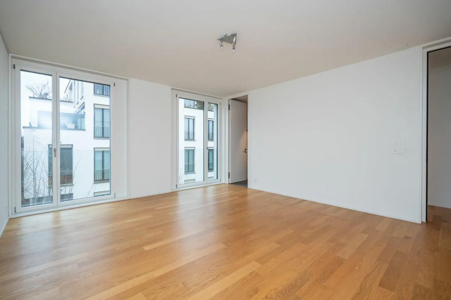 Appartement moderne de 3,5 pièces dans le quartier populaire de Schöngrün - Photo 5 sur 11