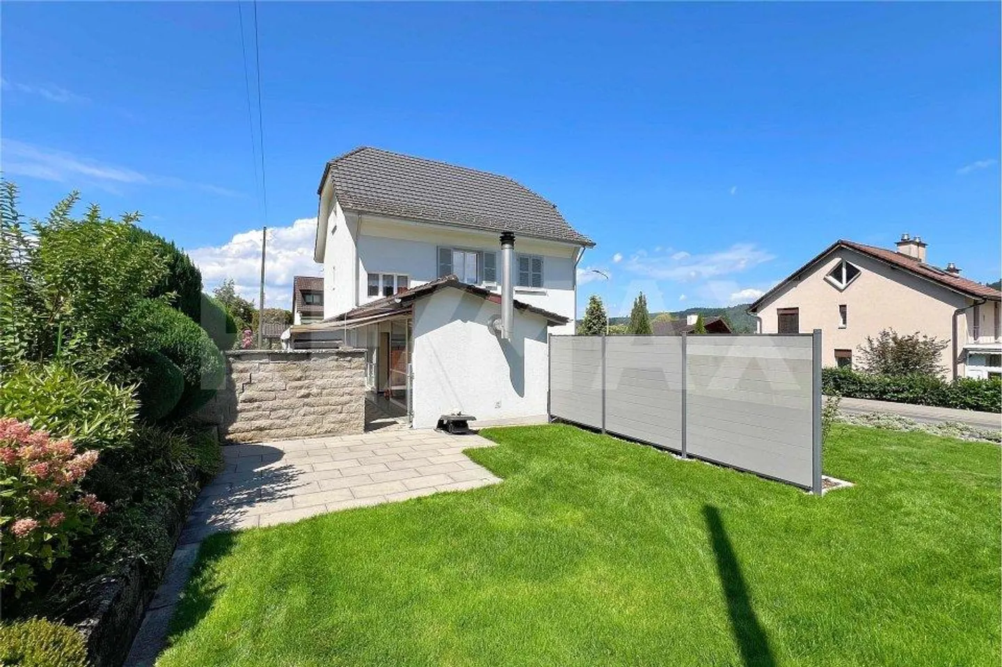 Well-maintained 6.5-room single-family house - the home for your family? - Photo 4 of 13