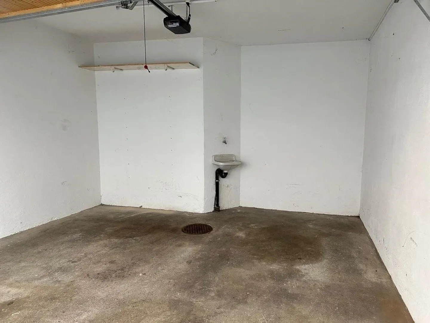 Doppelgarage Nähe Stadtzentrum - Foto 4 von 5