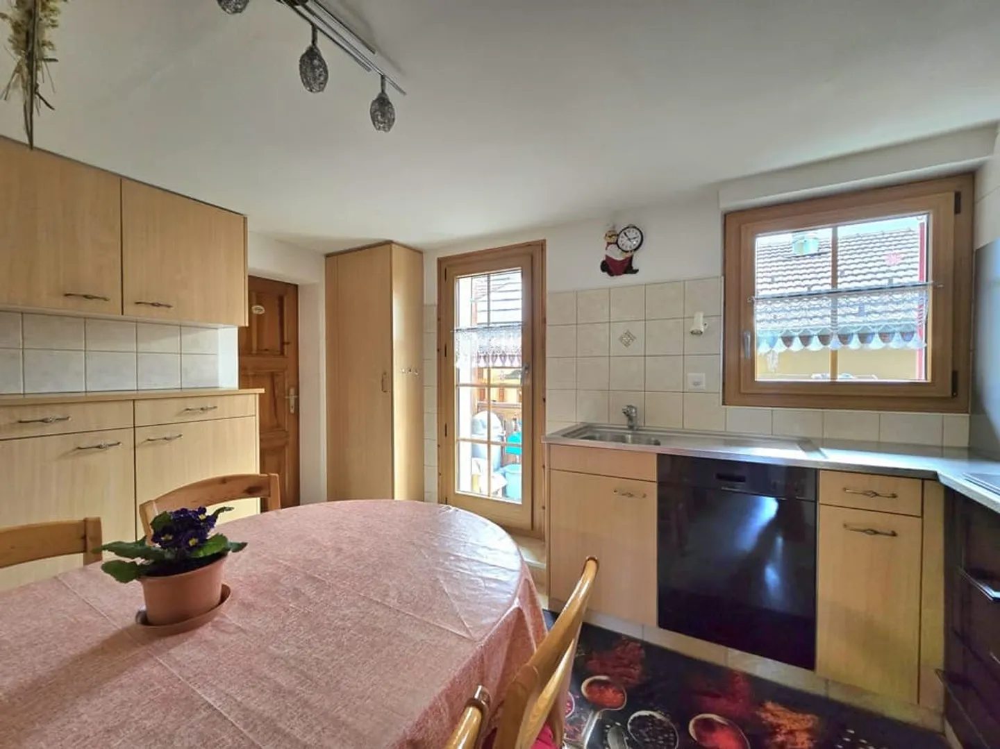 Charmante Duplexwohnung mit Terrasse, Panoramablick und Garage in St-Martin - Foto 10 von 13