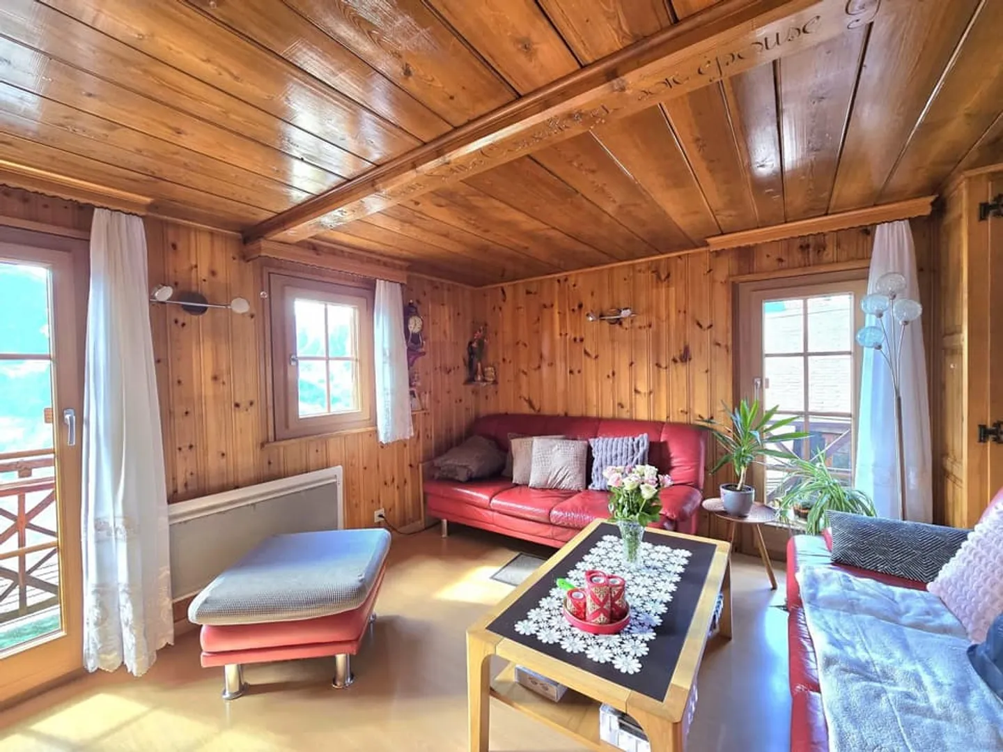 Charmante Duplexwohnung mit Terrasse, Panoramablick und Garage in St-Martin - Foto 6 von 13