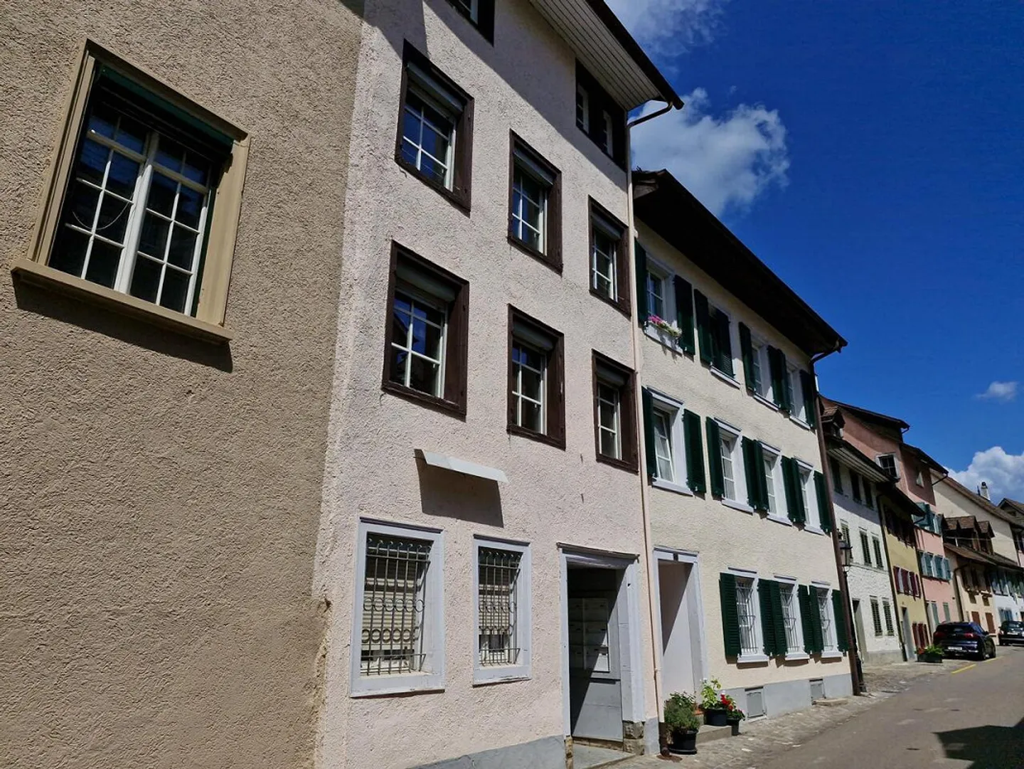 Vente aux enchères publique ! 4 propriétés dans la vieille ville de Diessenhofen - Photo 2 sur 4