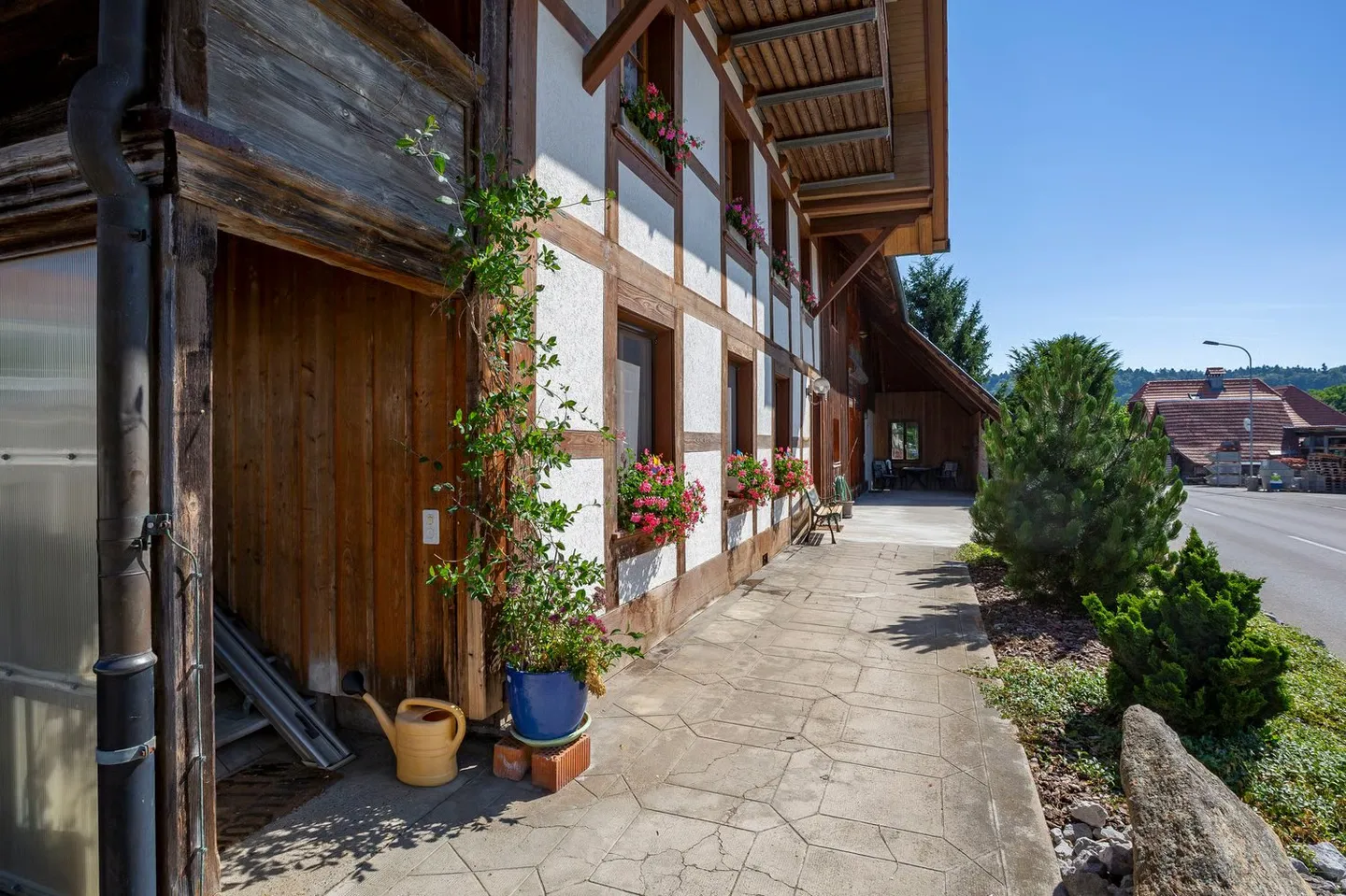 Fattoria con cinque appartamenti in affitto - Foto 6 di 16