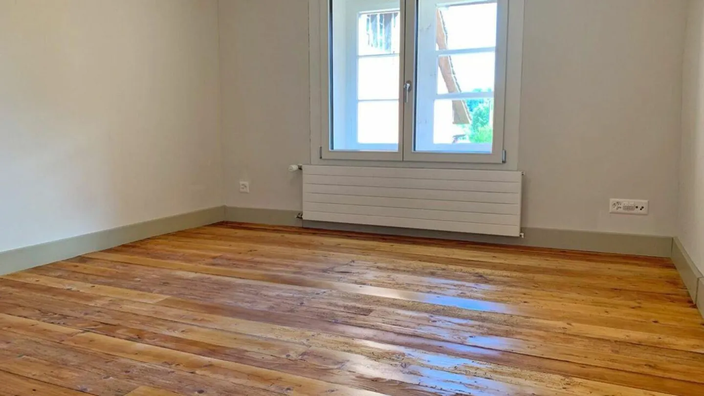 Exclusive 4-room apartment in beautiful Herblingen - Photo 8 of 13