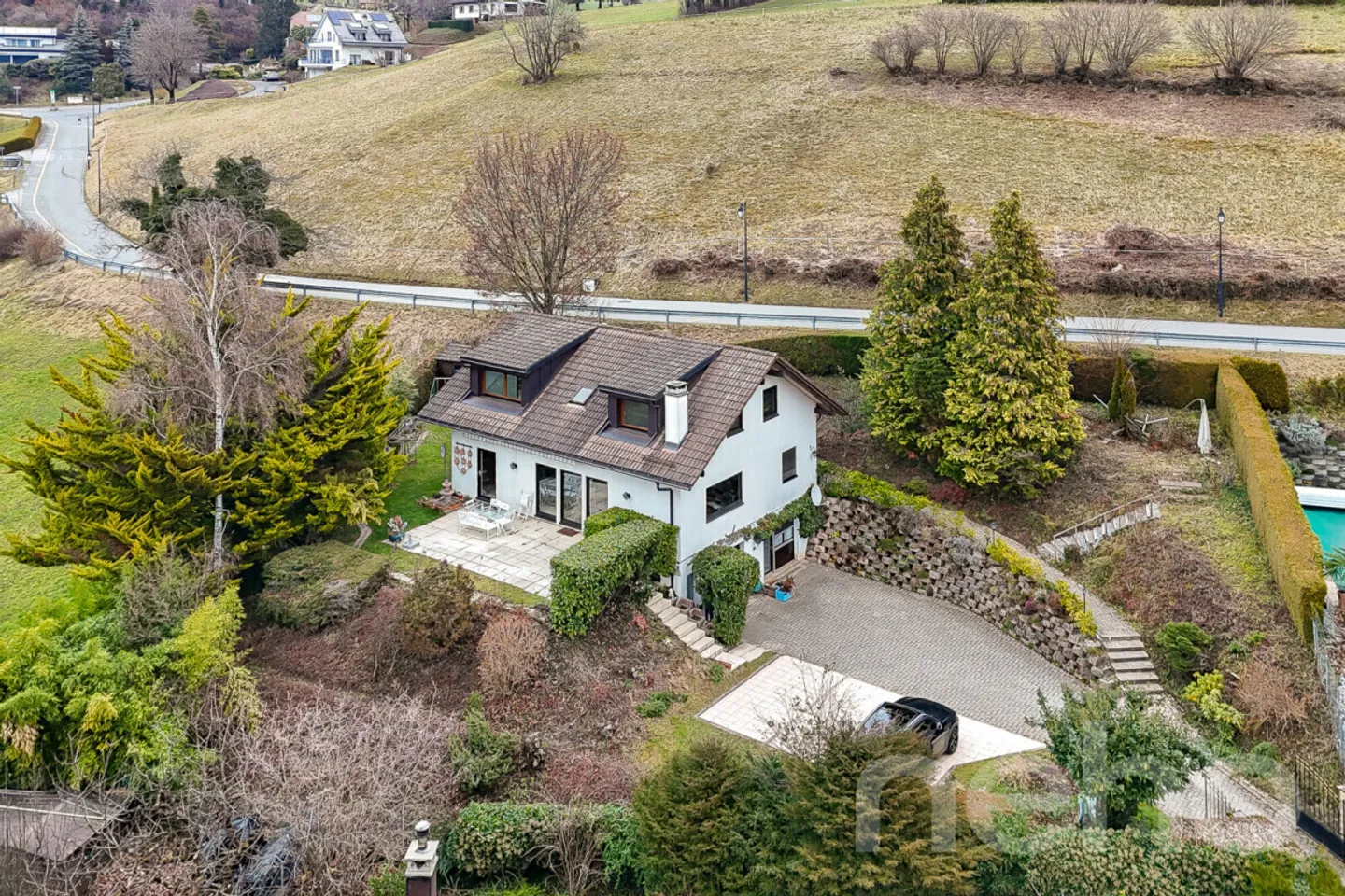«Saint-Légier  Maison individuelle avec fort potentiel d'aménagements» - Photo 1 sur 13