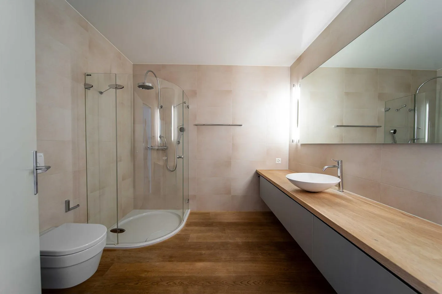 Spacious terrace apartment with studio – Living & Working in Risch - Photo 6 of 9