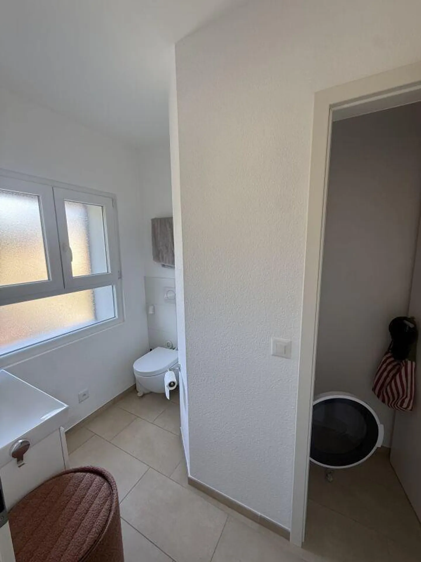 Modern 3.5 rooms in Arbedo - Photo 8 of 8