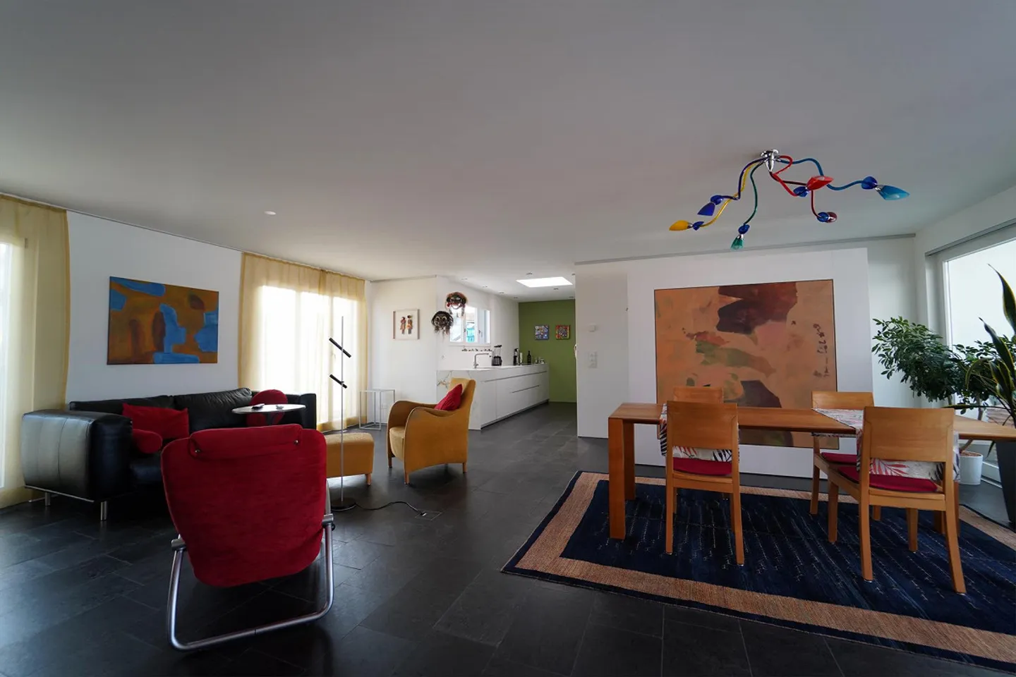 Appartamento attico da sogno di 5,5 stanze con terrazza di 180 m2 a Rotkreuz - Foto 4 di 11