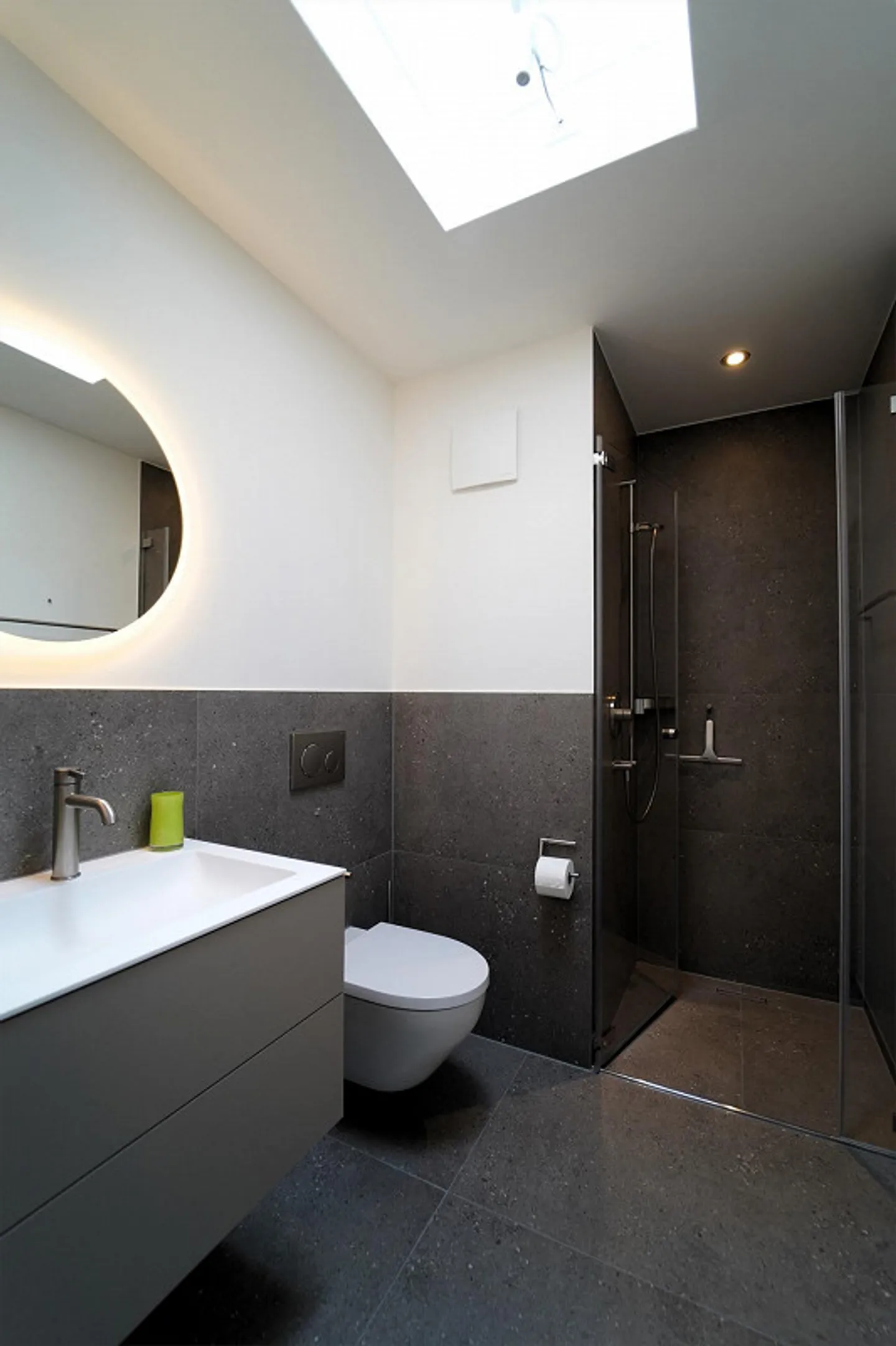 Appartamento attico da sogno di 5,5 stanze con terrazza di 180 m2 a Rotkreuz - Foto 5 di 11