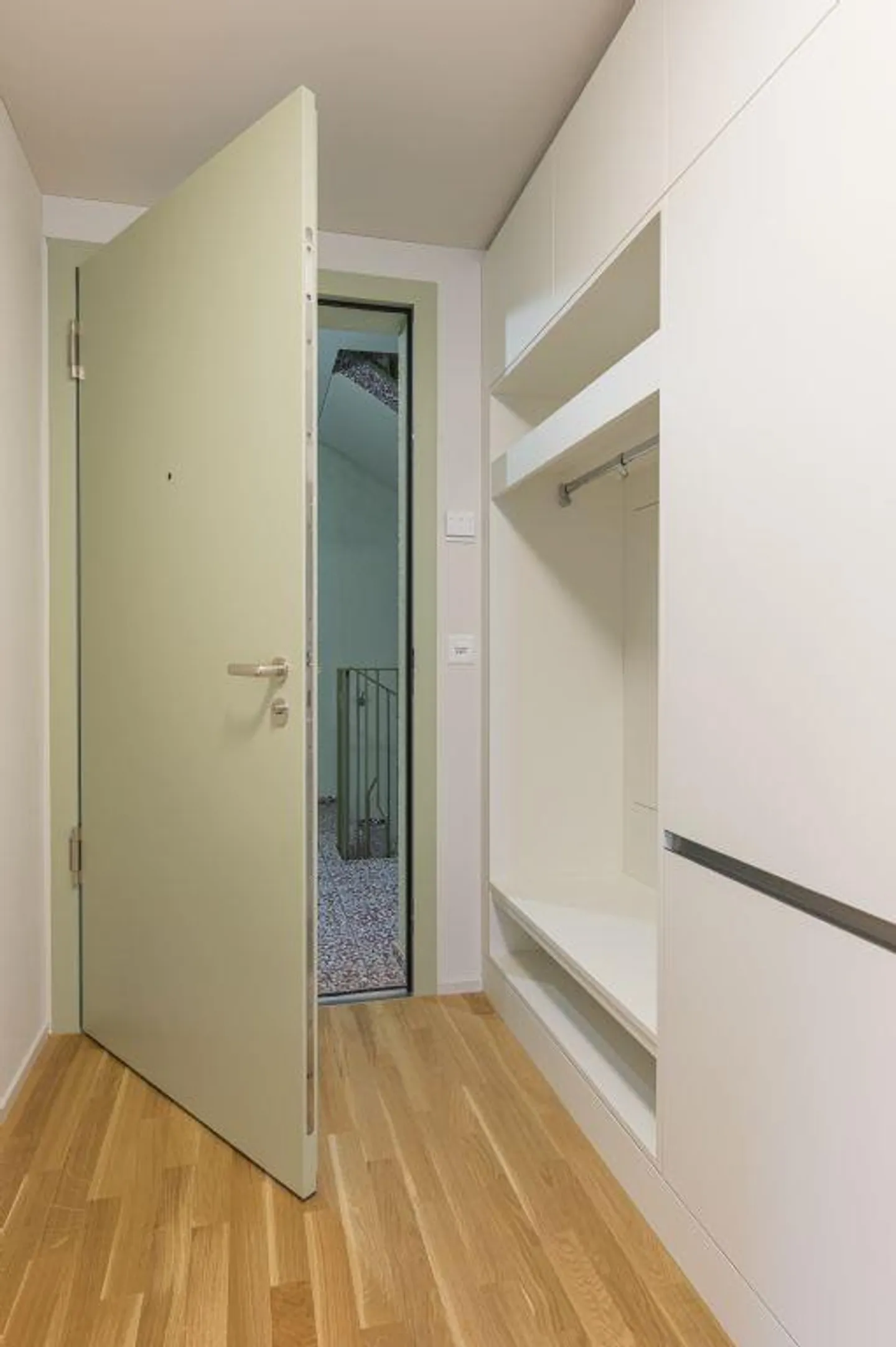 FIRST RENTAL | EXCLUSIVE STUDIO APARTMENT | QUIET & CENTRAL - Photo 6 of 9
