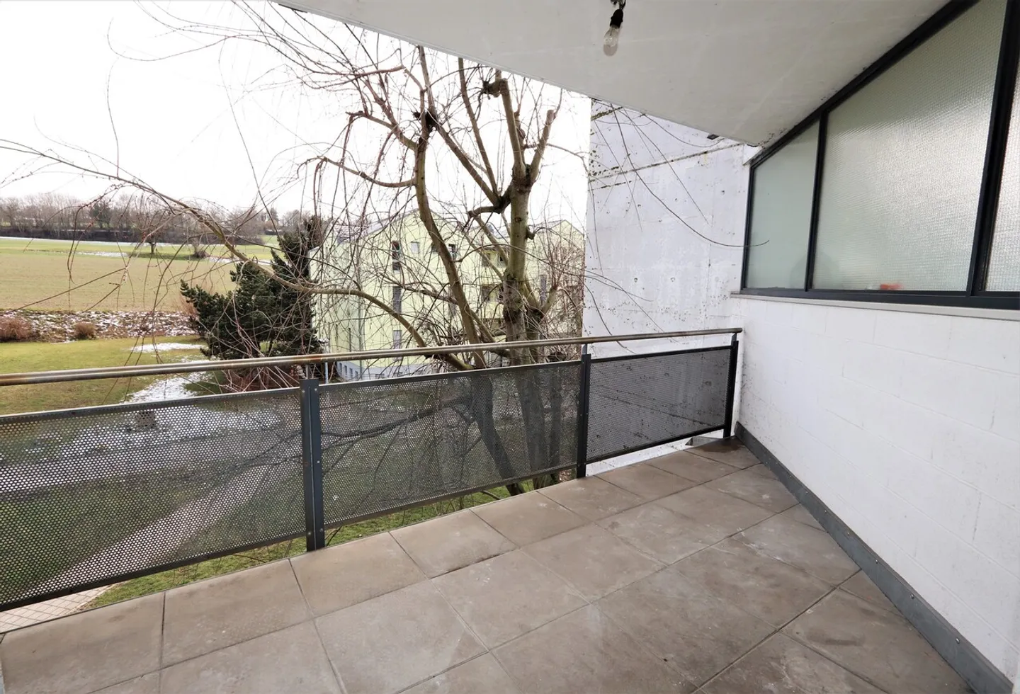 Bright 3.5-room apartment with balcony in Domdidier – Available from 01.02.2026 - Photo 5 of 10