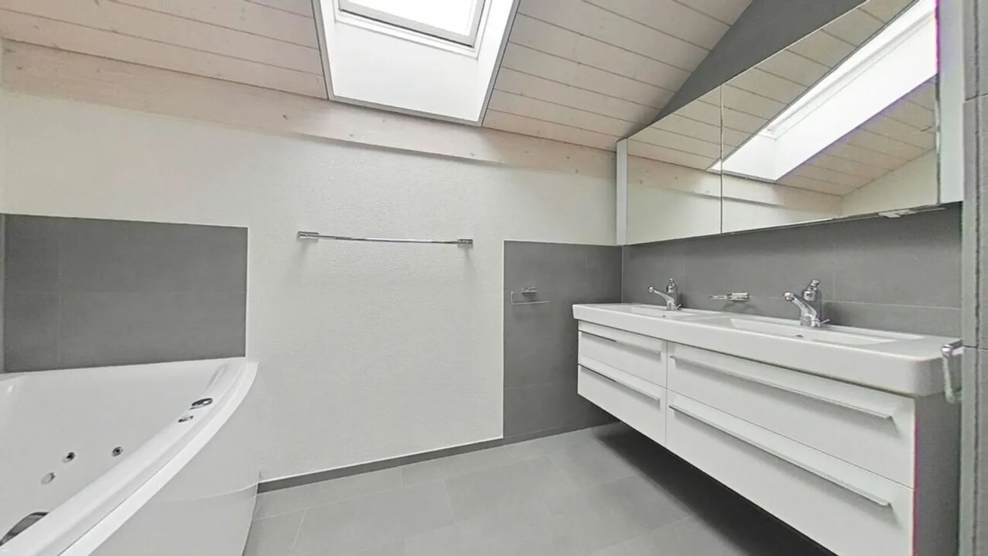 Casa singola di 6 stanze - Foto 10 di 11