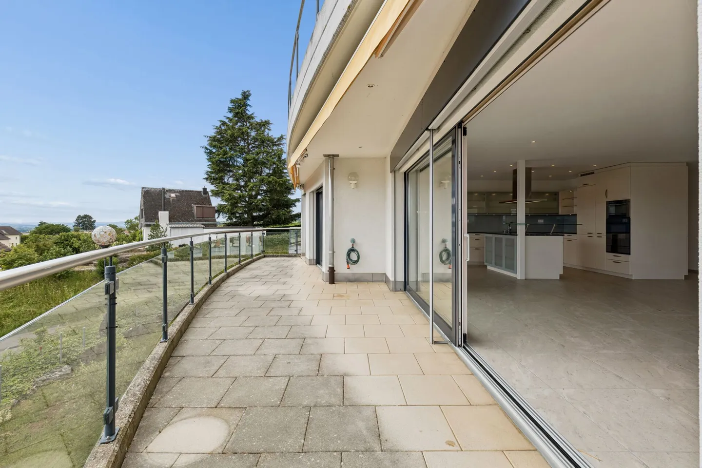 Terrassenwohnung mit Seeblick - Foto 9 von 13