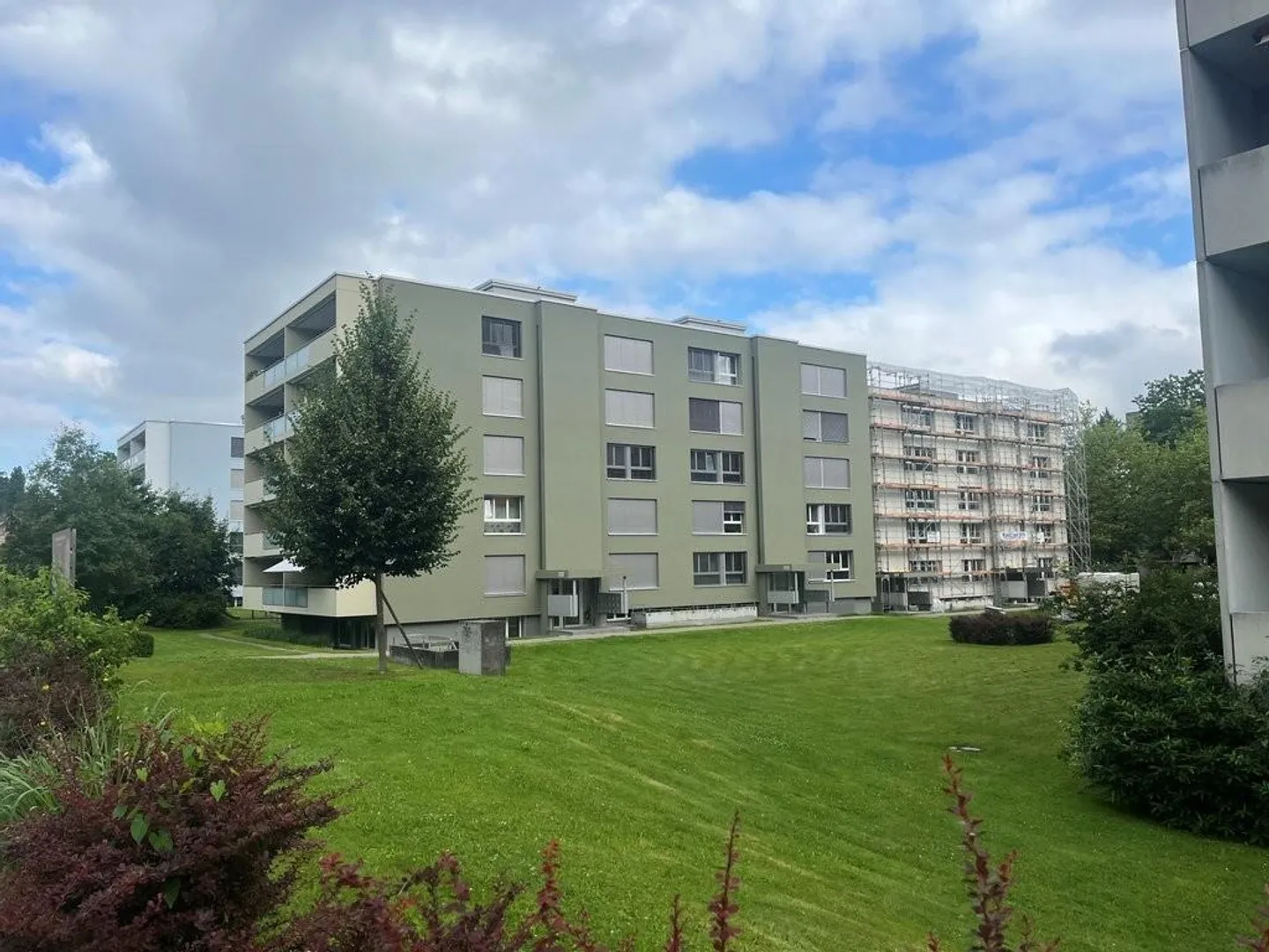 Office space in Morillon for your company - Photo 1 of 12