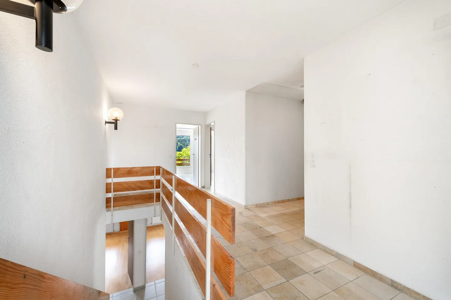 Wunderschönes Einfamilienhaus mit Aussicht - Foto 5 von 14