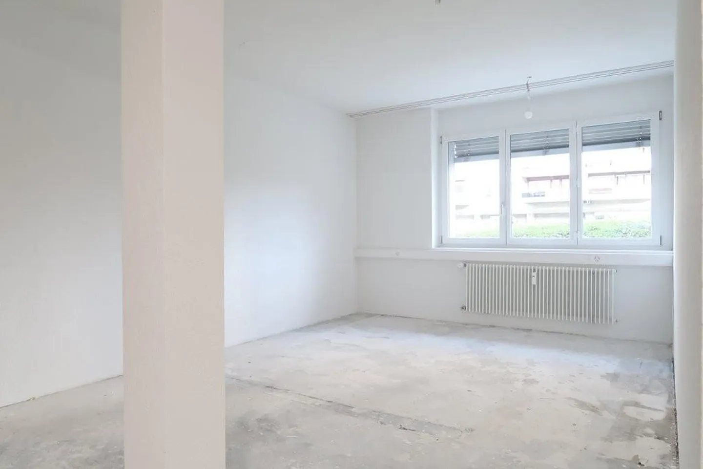 Office space in Morillon for your company - Photo 4 of 12