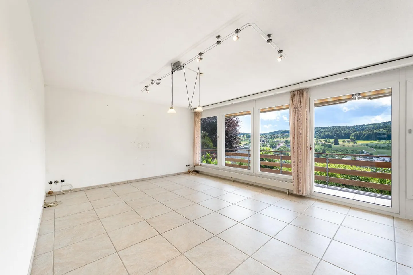 Wunderschönes Einfamilienhaus mit Aussicht - Foto 7 von 14