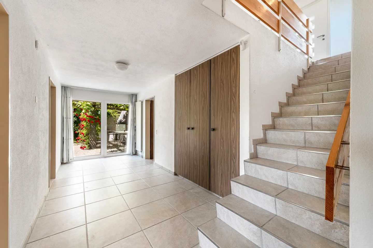 Wunderschönes Einfamilienhaus mit Aussicht - Foto 10 von 14