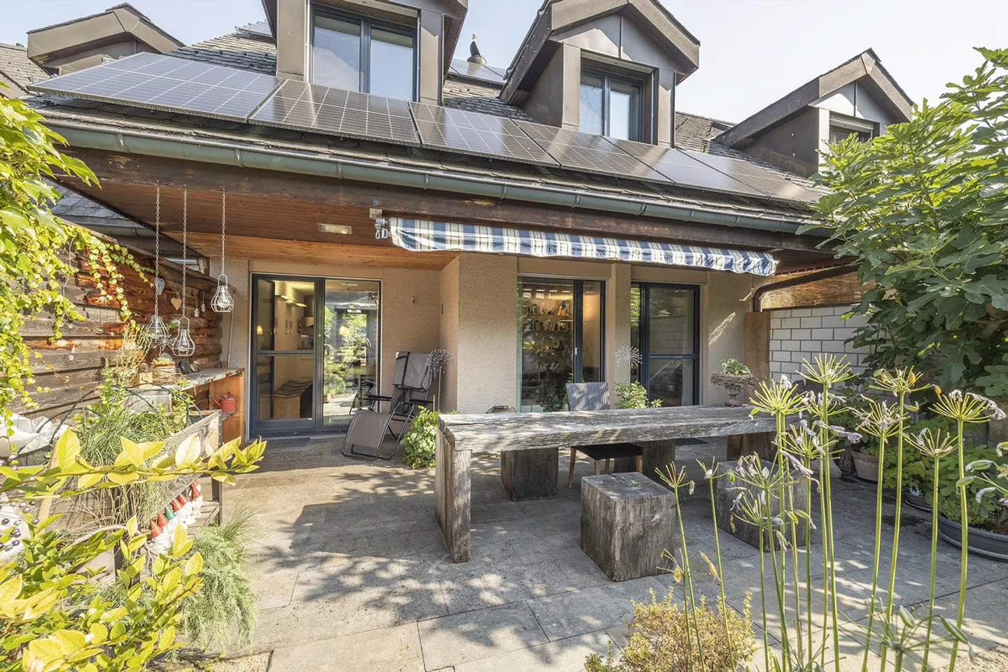 Quiet Residential Area - Laupen BE - Photo 1 of 13